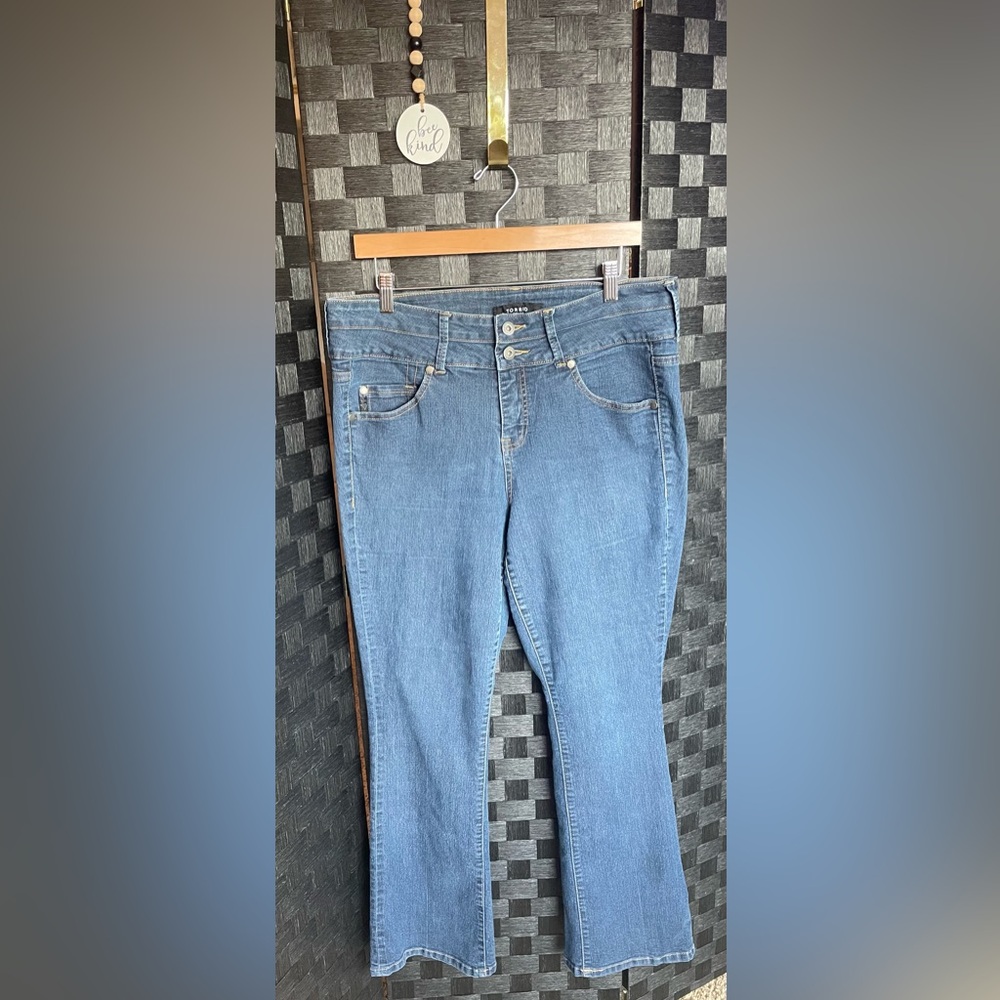 Woman’s Torrid Jeans Size 14